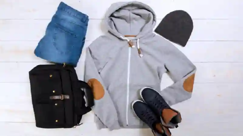 Essential Casualwear Pieces for a Functional Men’s Wardrobe